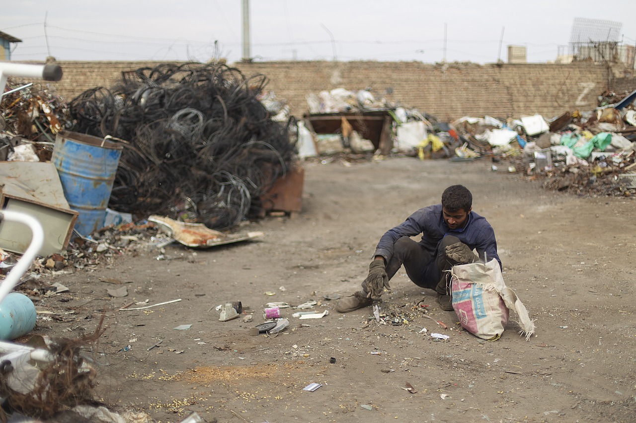 The Dangers of Electronic Waste and How to Dispose of It Safely